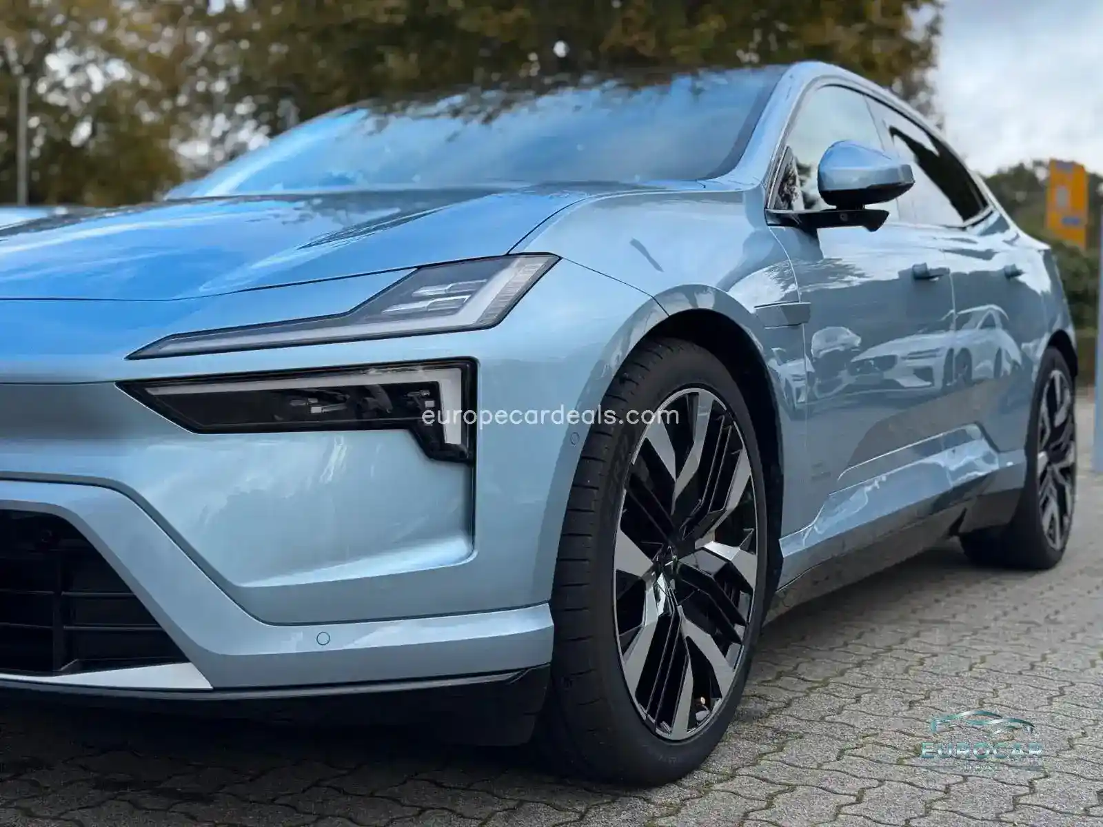 Polestar 4