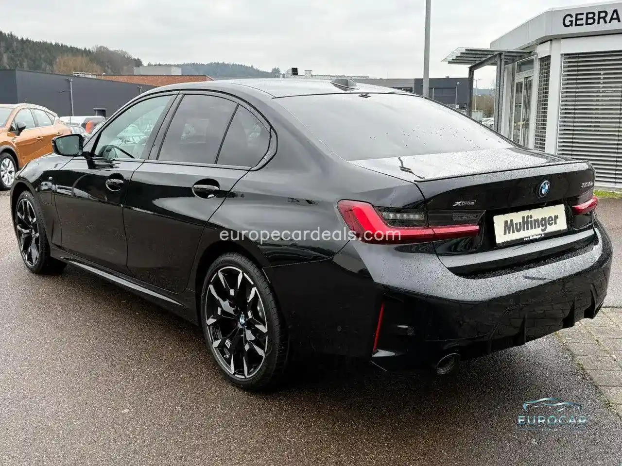 BMW 330