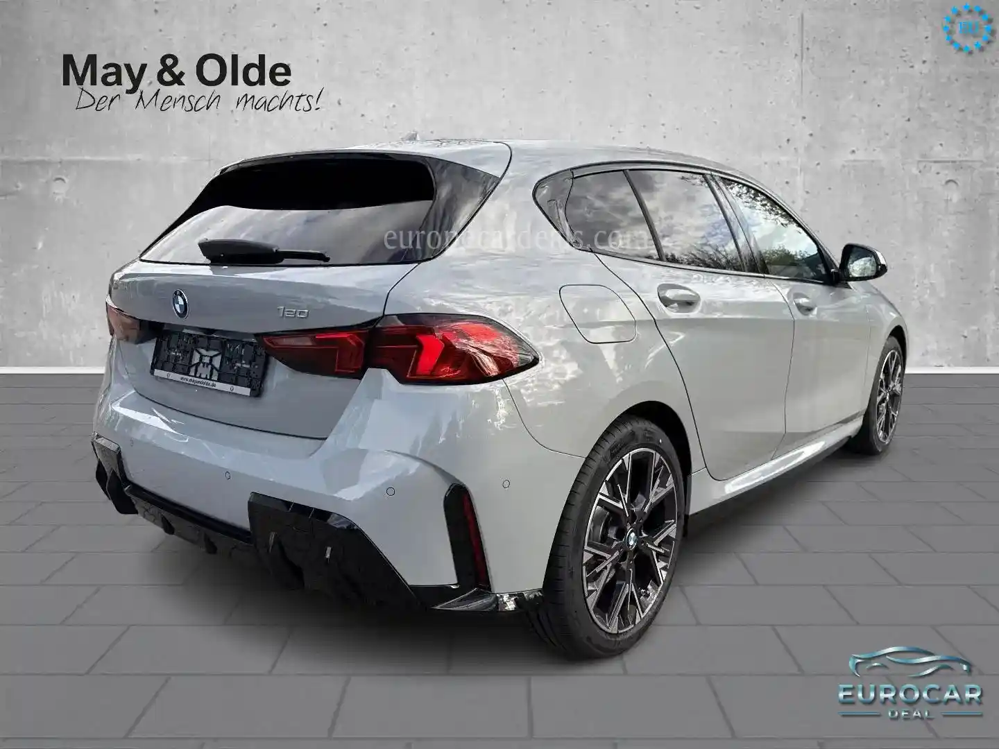 BMW 120