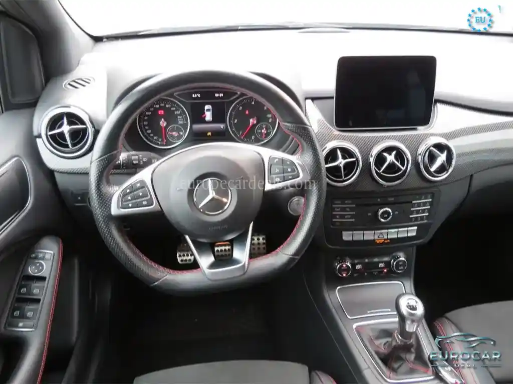 Mercedes-Benz B 200