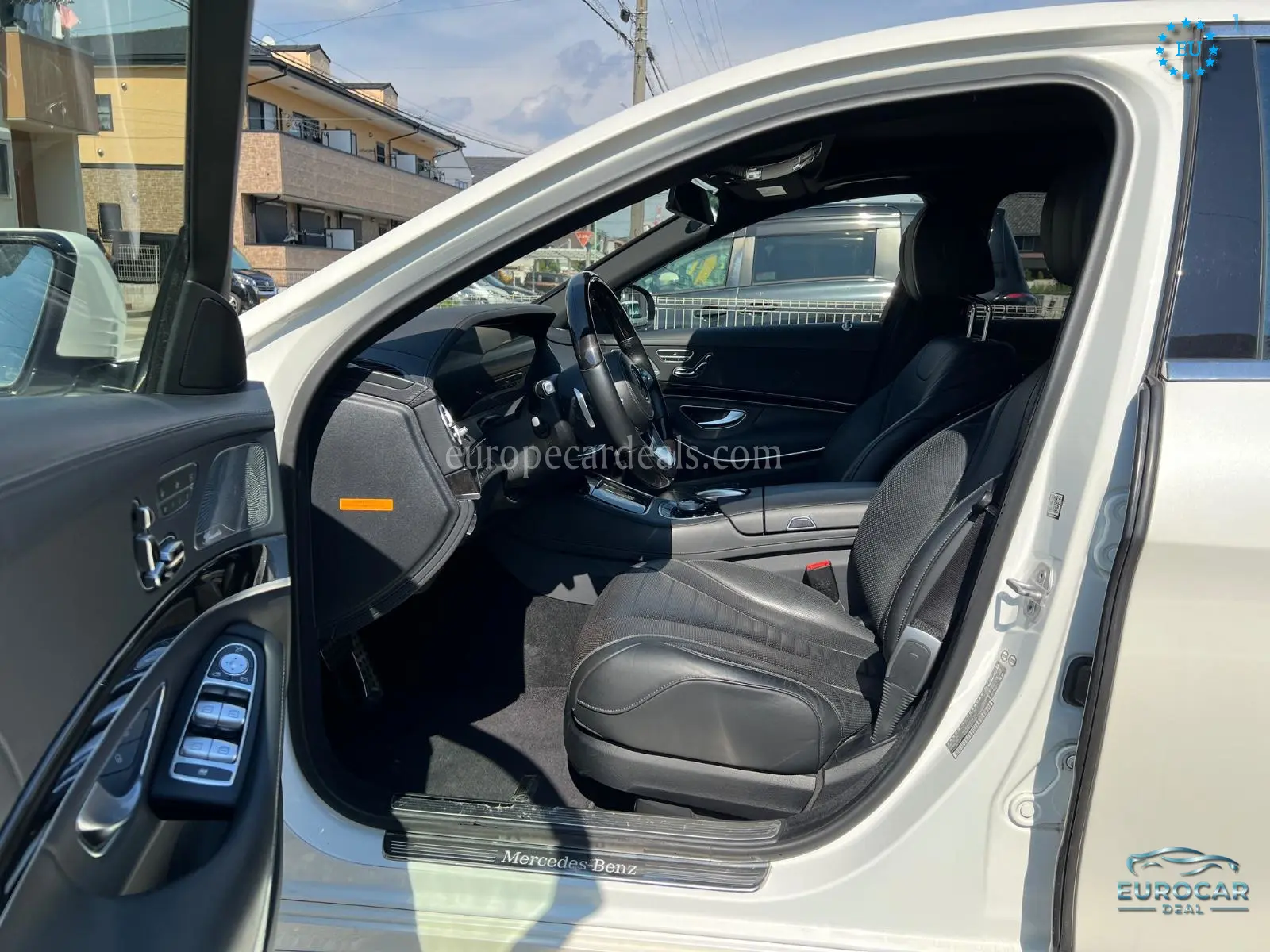 Mercedes-Benz S 560