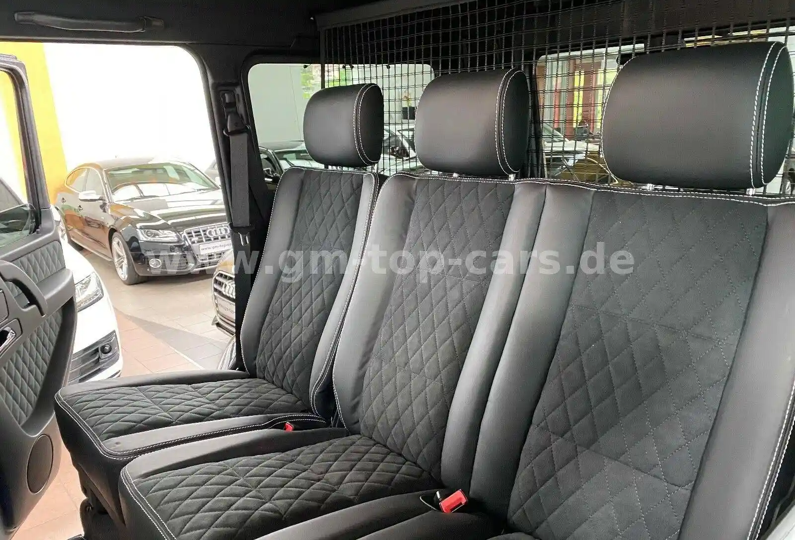 Mercedes-Benz G 500