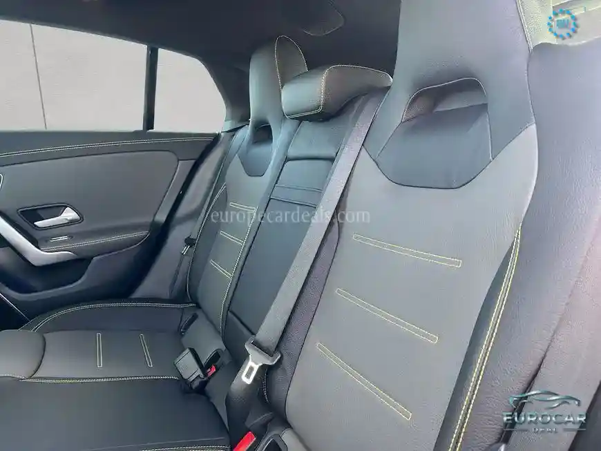 Mercedes-Benz CLA 45 AMG Shooting Brake