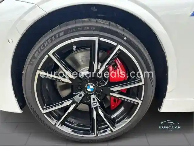 BMW M240i