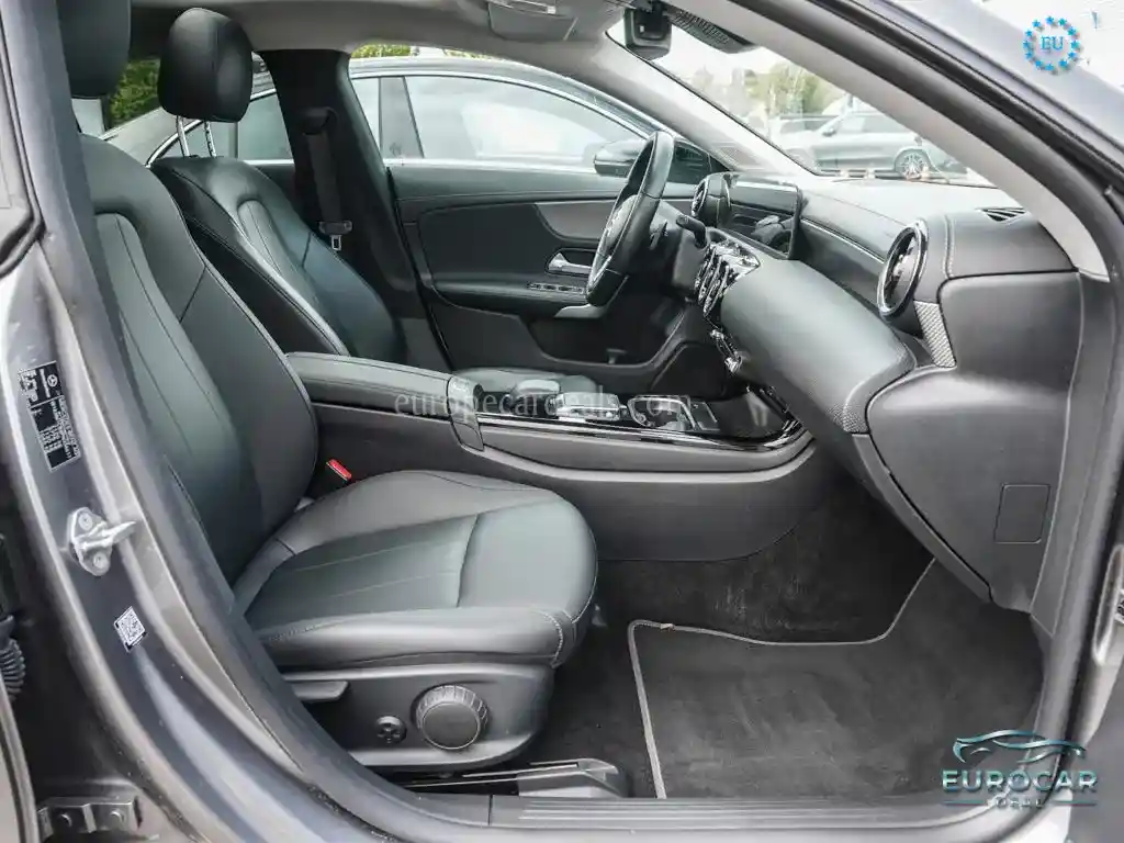 Mercedes-Benz CLA 200 Shooting Brake