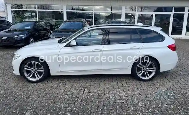 BMW 330