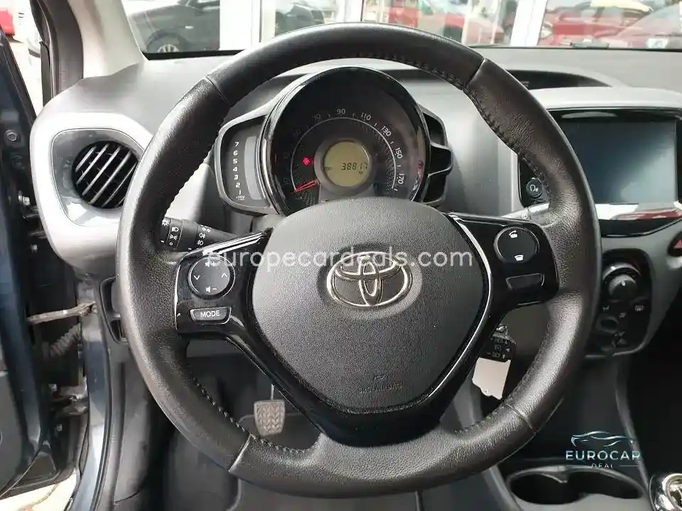 Toyota Aygo (X)
