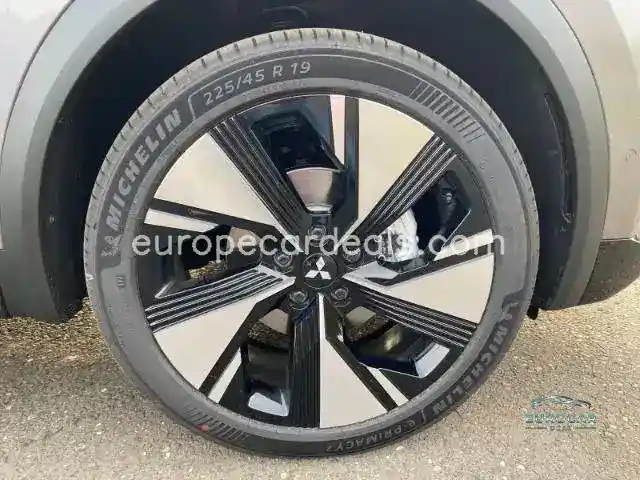 Mitsubishi Grandis