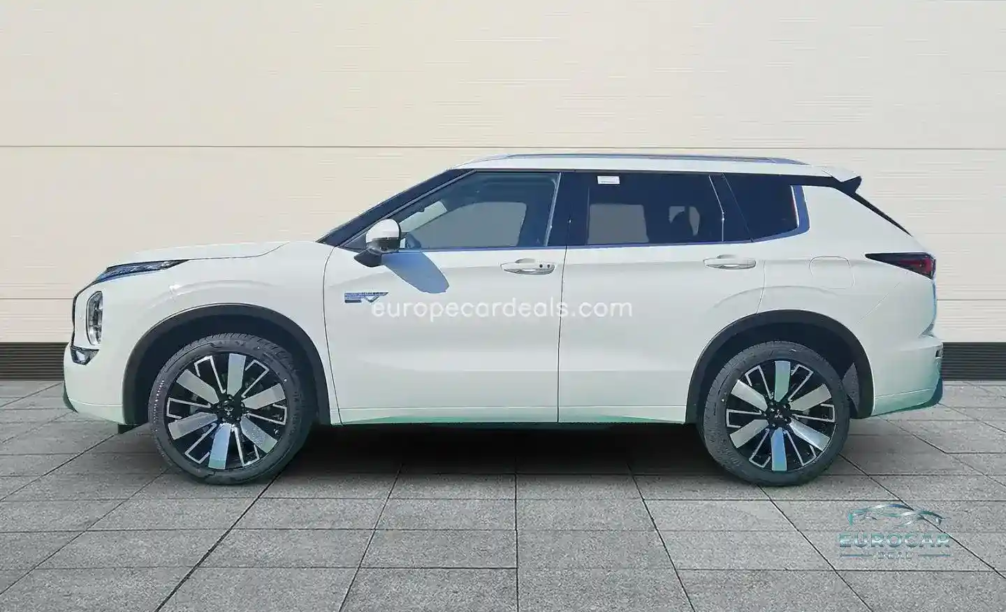 Mitsubishi Plug-in Hybrid Outlander