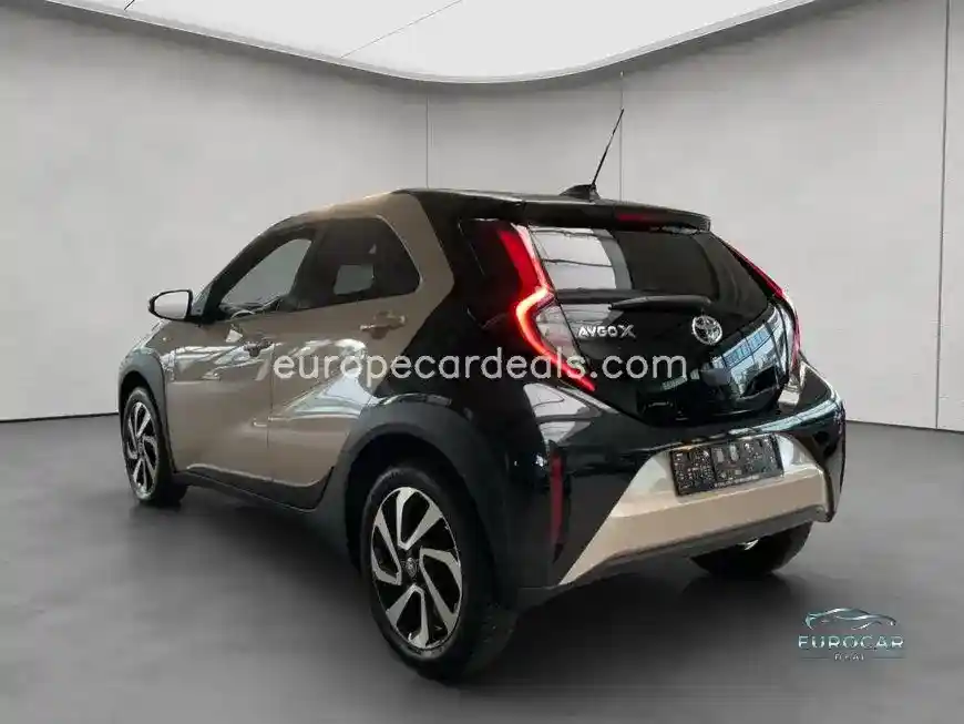 Toyota Aygo (X)