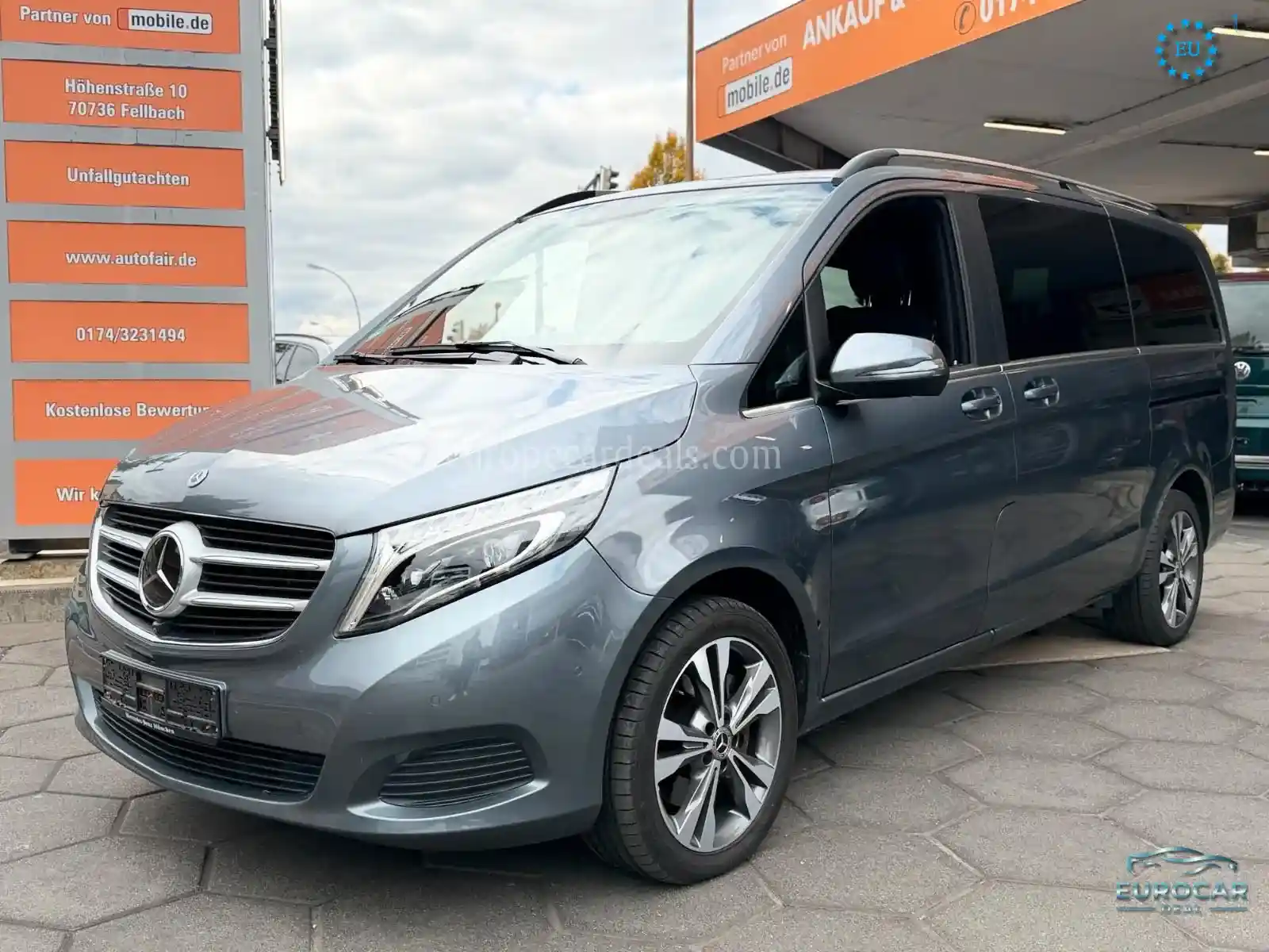 Mercedes-Benz V 250