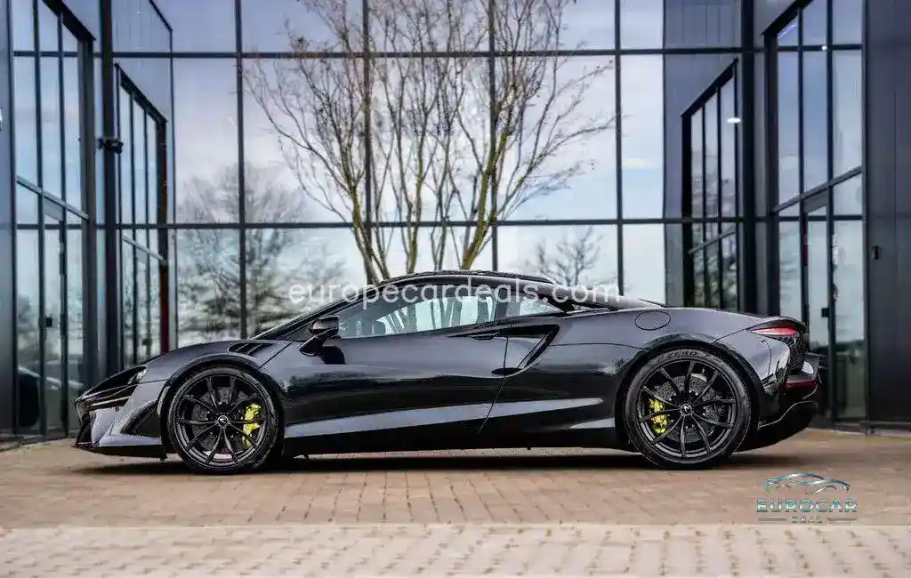 McLaren Artura