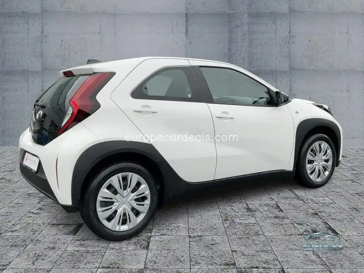 Toyota Aygo (X)