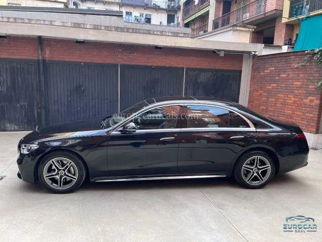 Mercedes-Benz S 400