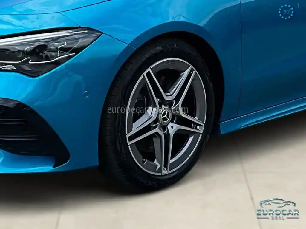 Mercedes-Benz CLA 200 Shooting Brake