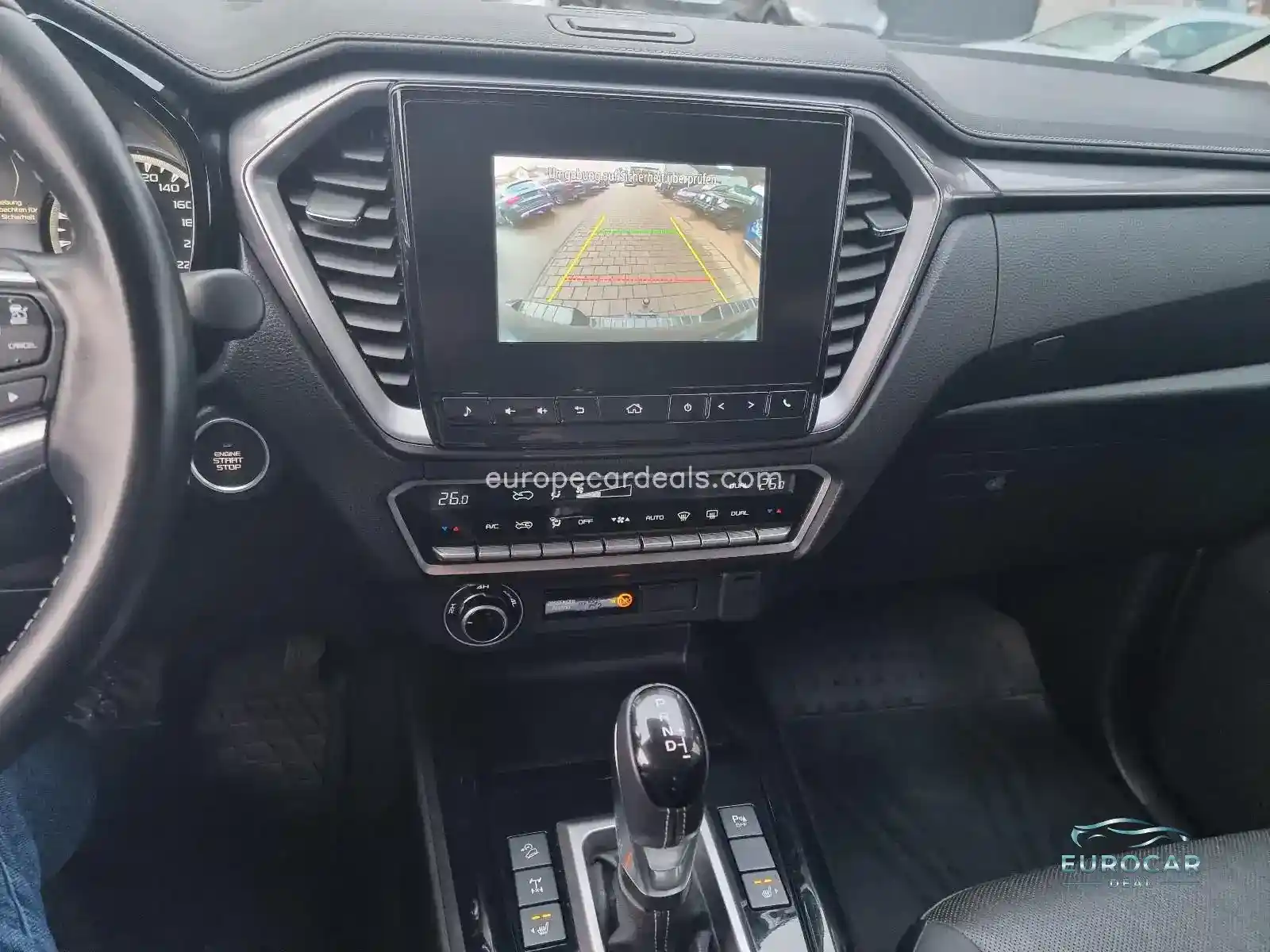 DoKa 4WD Aut Leder Navi LED Kamera Keyless