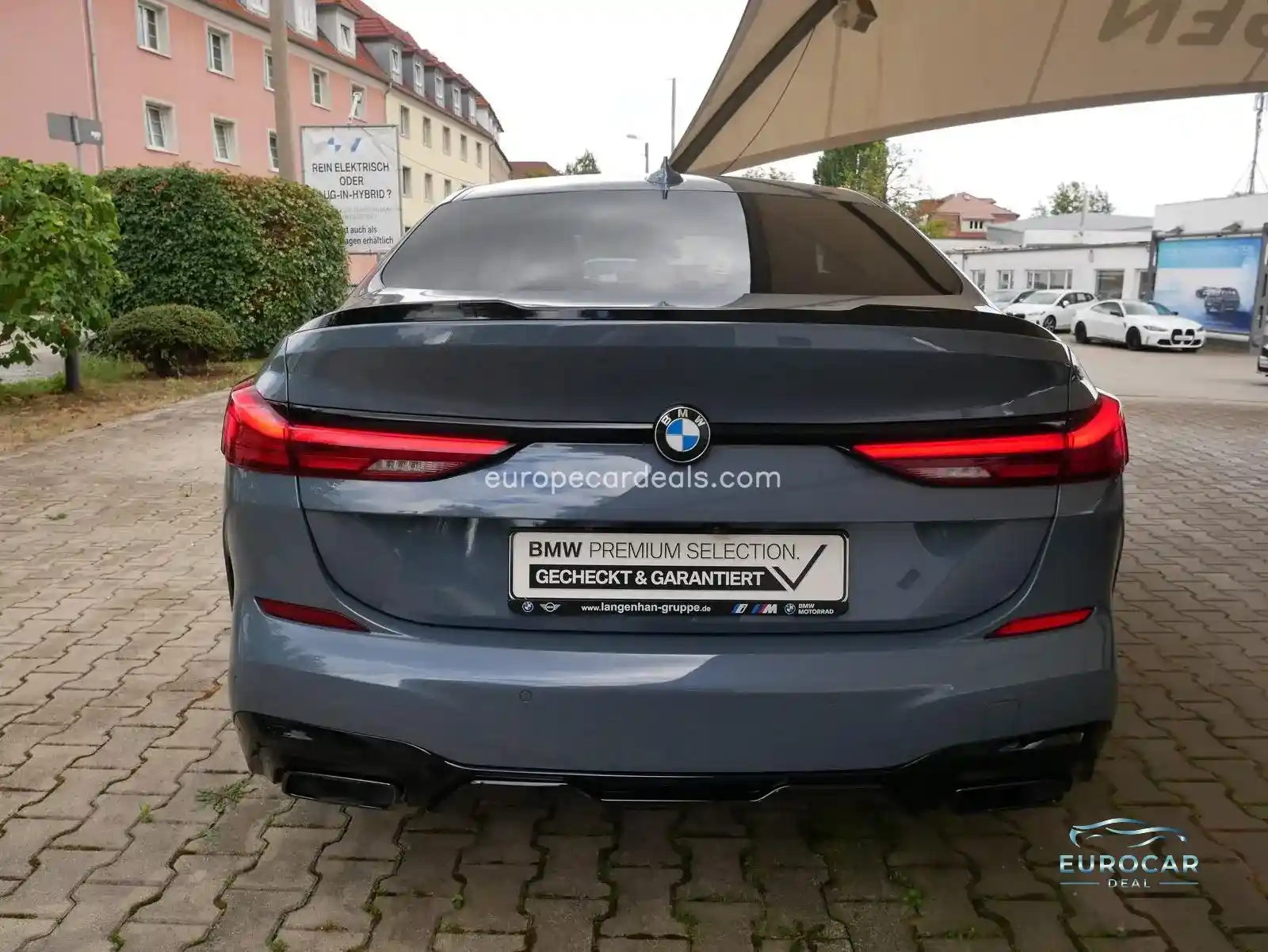 BMW M235