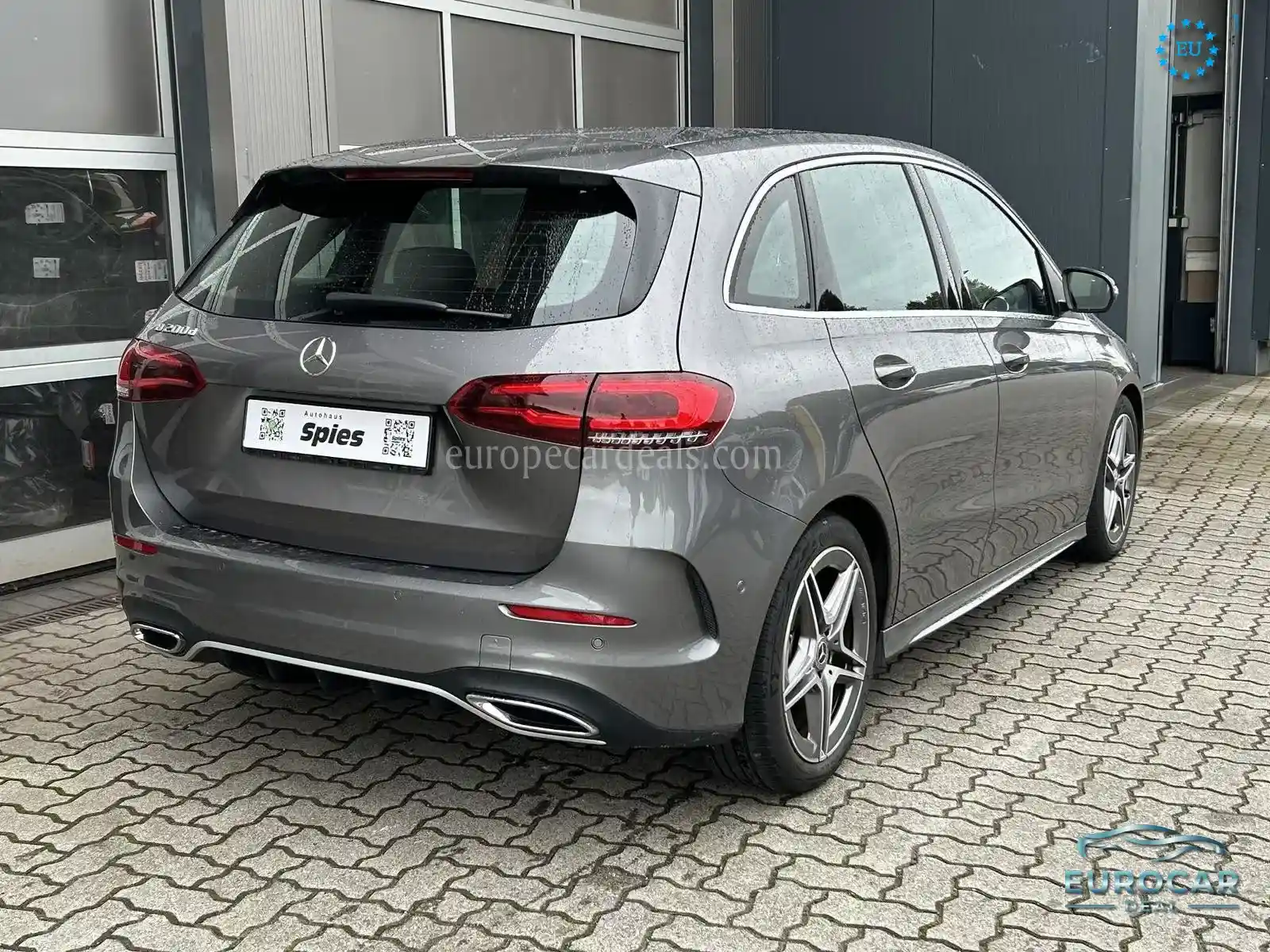 Mercedes-Benz B 200