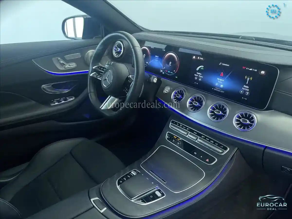Mercedes-Benz E 300