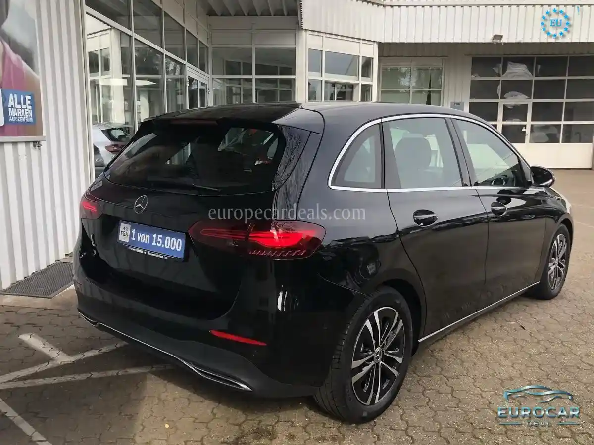 Mercedes-Benz B 200