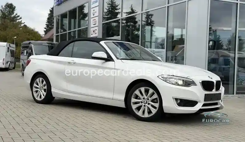 BMW 220