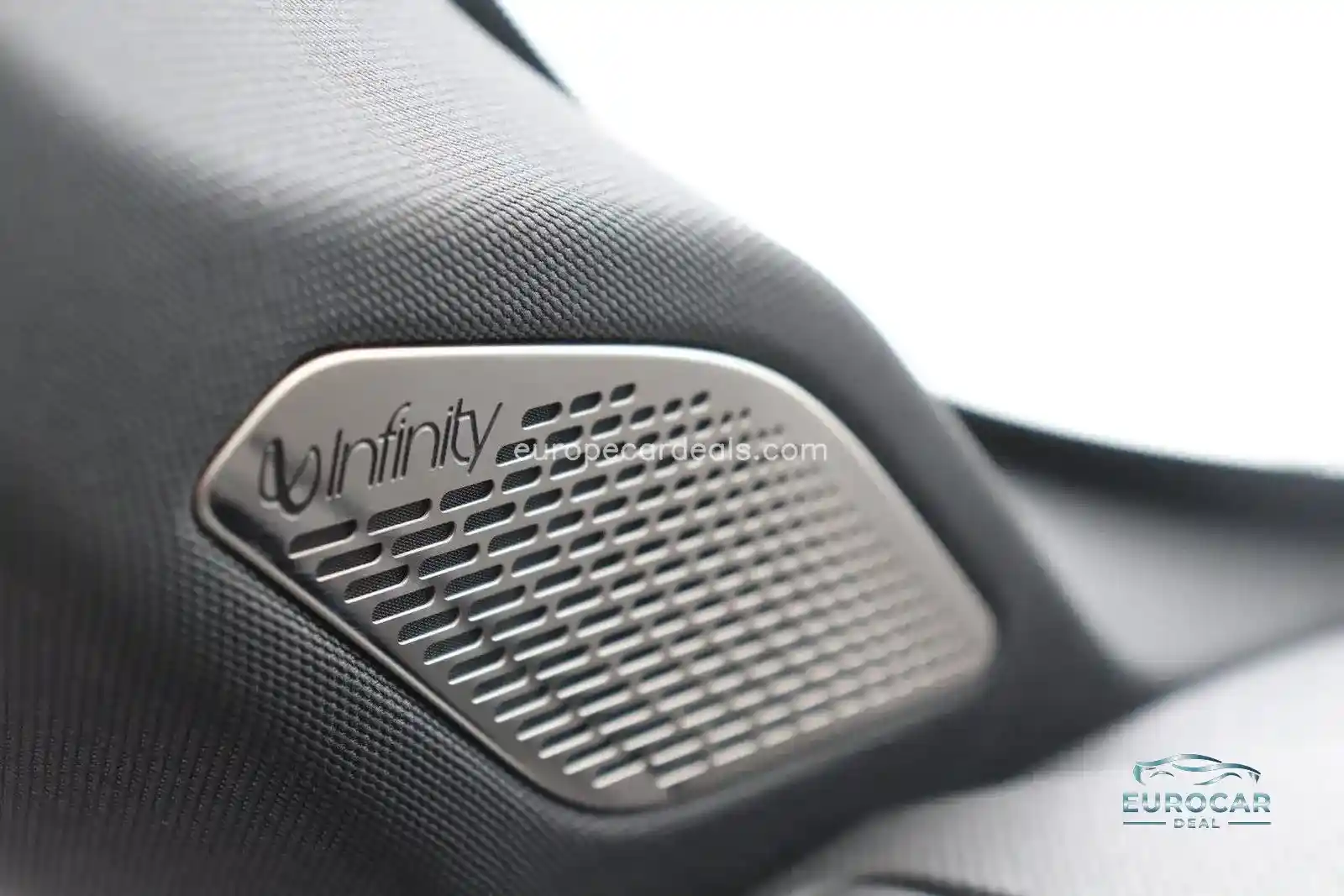Lynk&Co 01