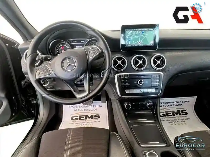 Mercedes-Benz A 180