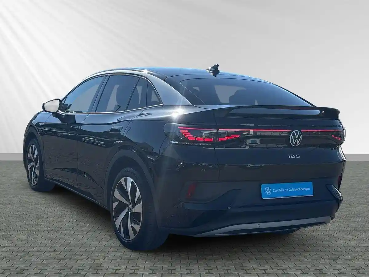 Volkswagen ID.5