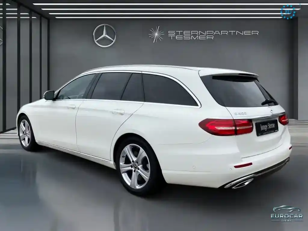Mercedes-Benz E 400