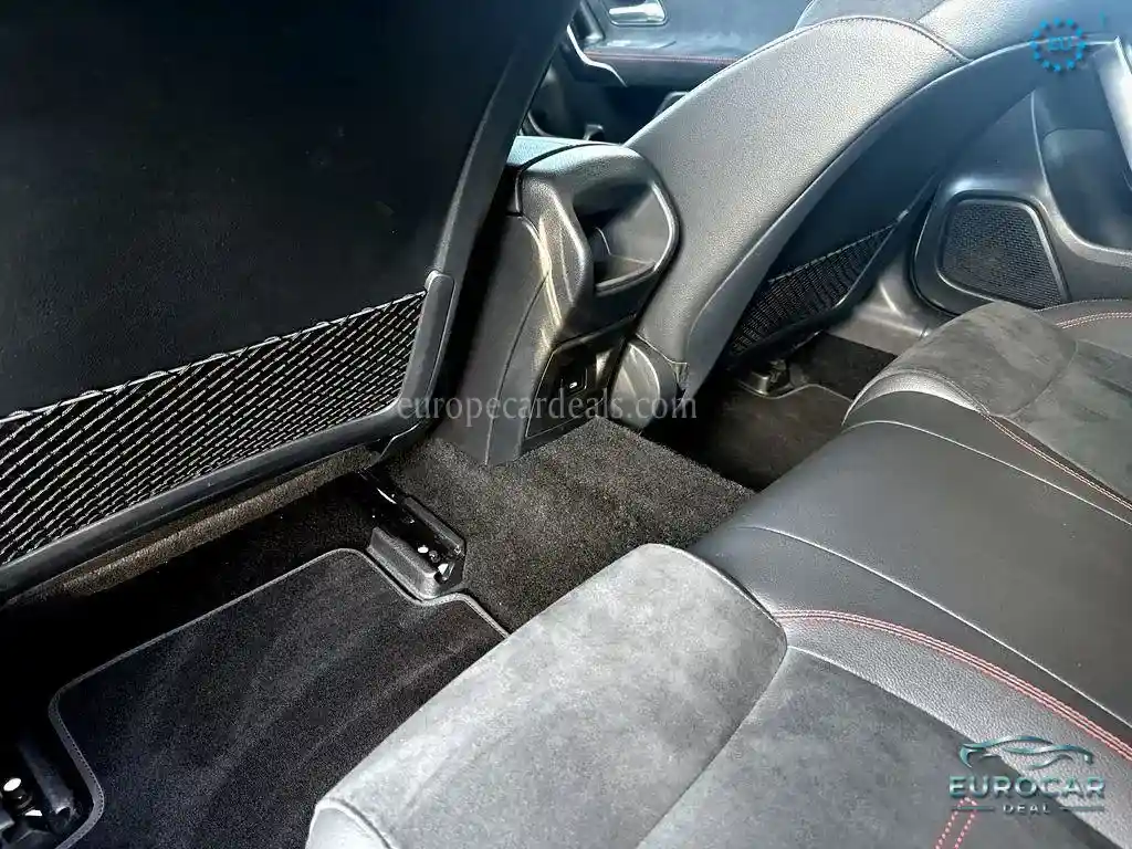 Mercedes-Benz CLA 220