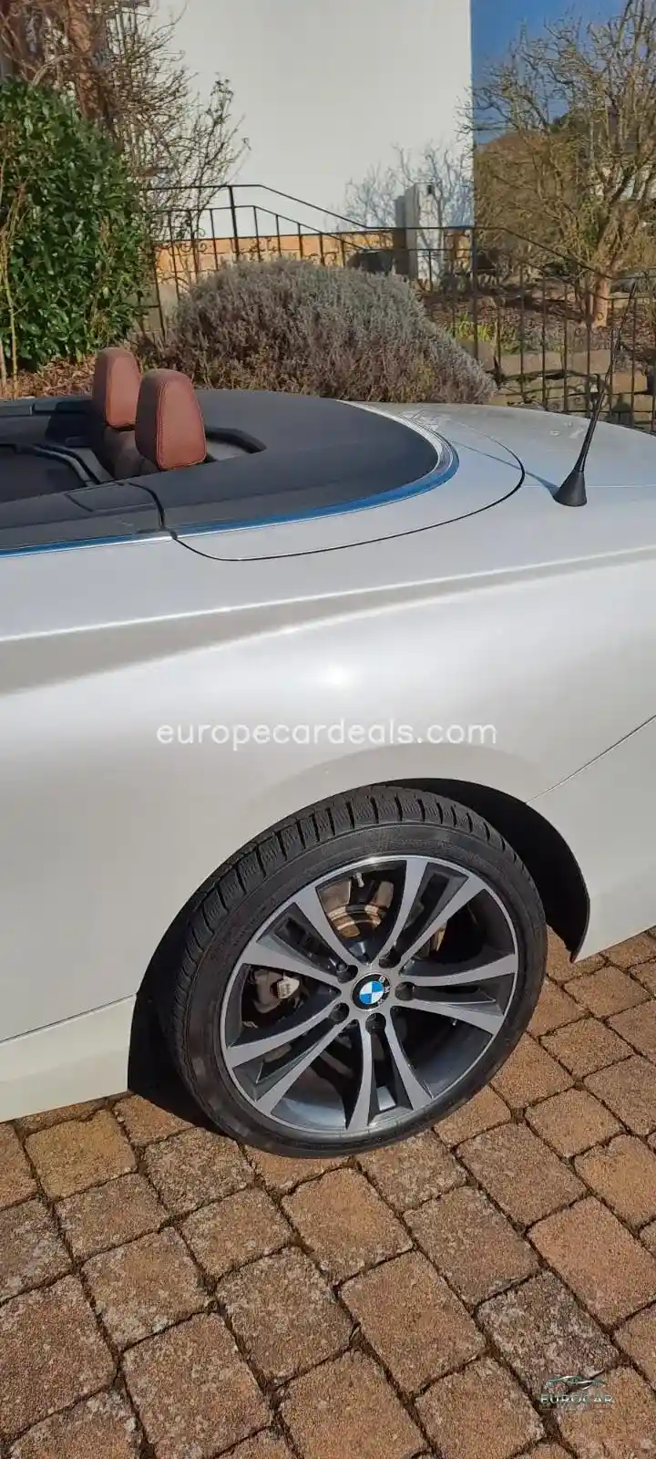 BMW 218