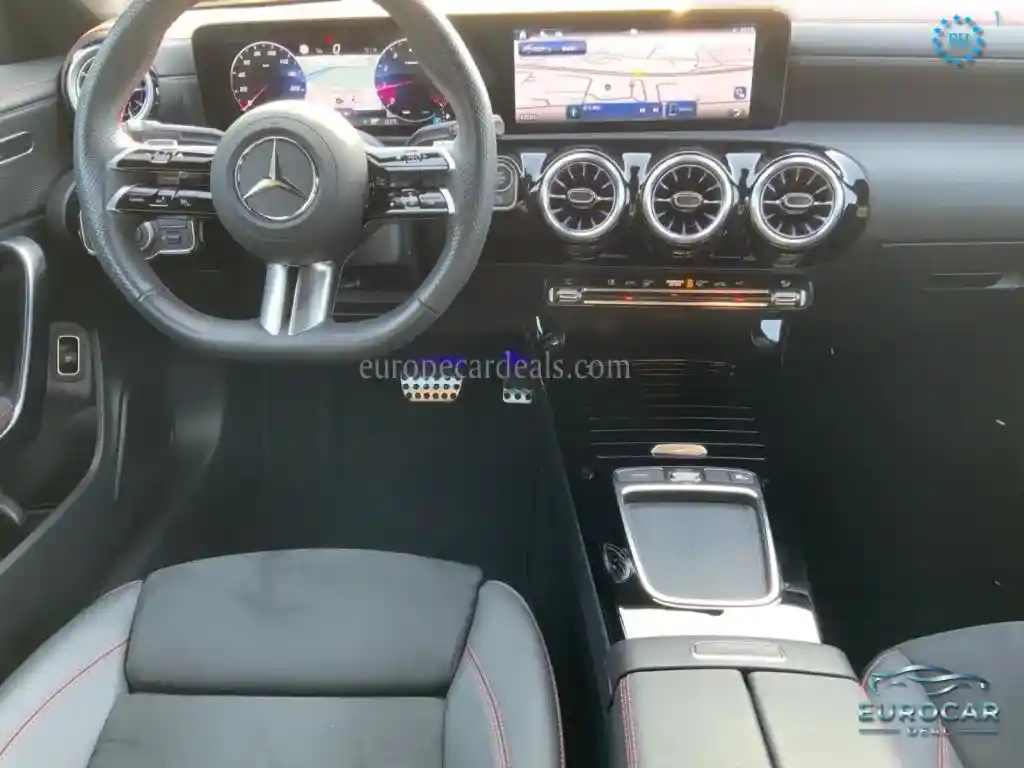 Mercedes-Benz CLA 180