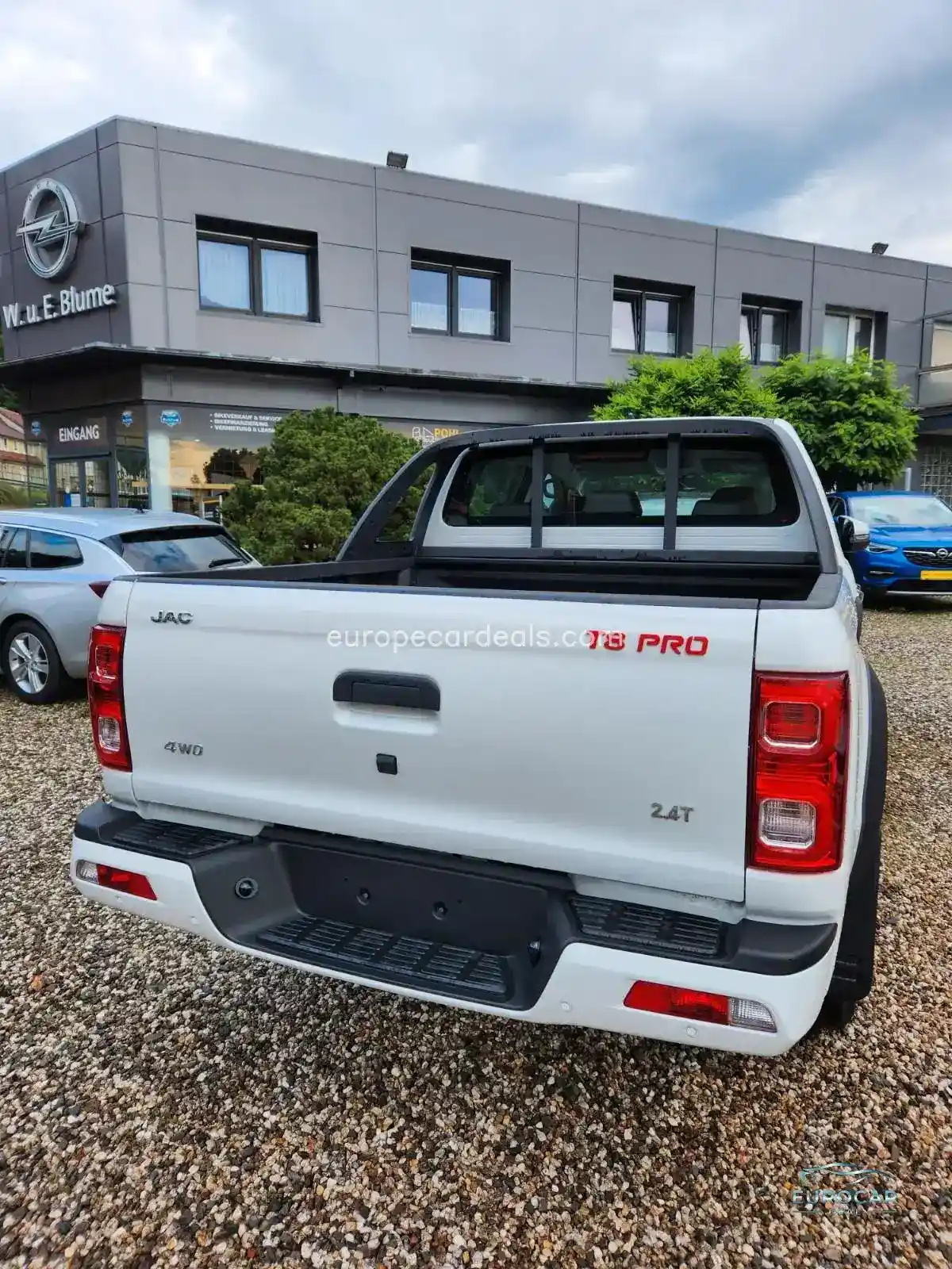 JAC 8 Pro