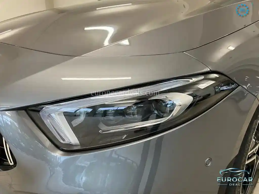 Mercedes-Benz A 35 AMG