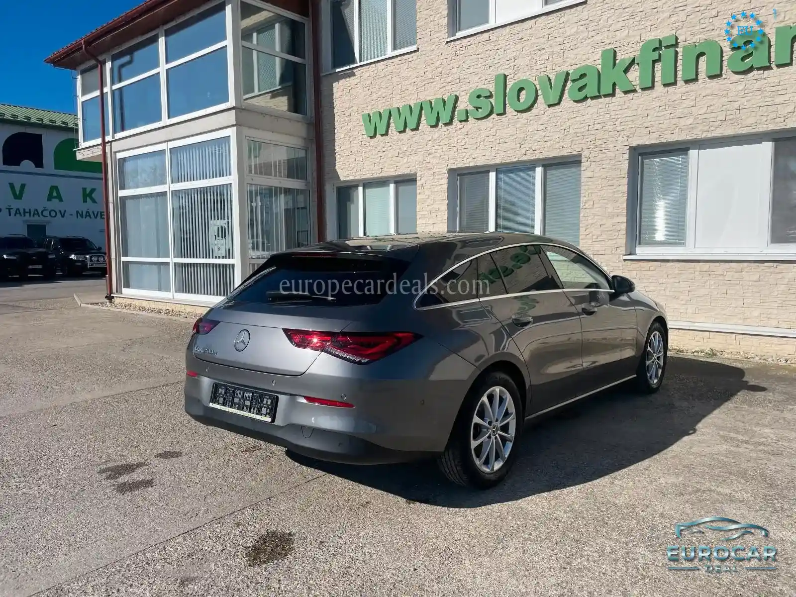 Mercedes-Benz CLA 200