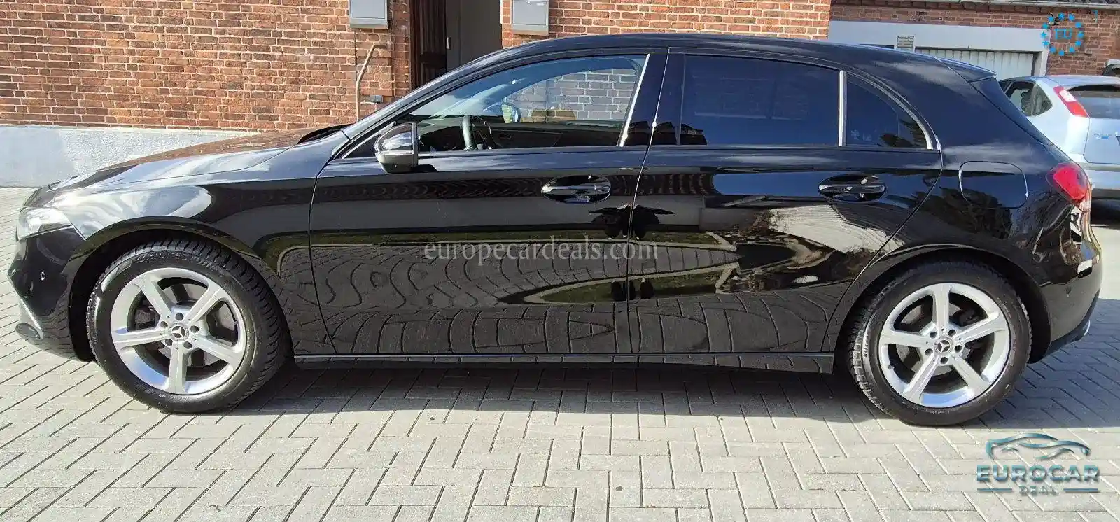 Mercedes-Benz A 220
