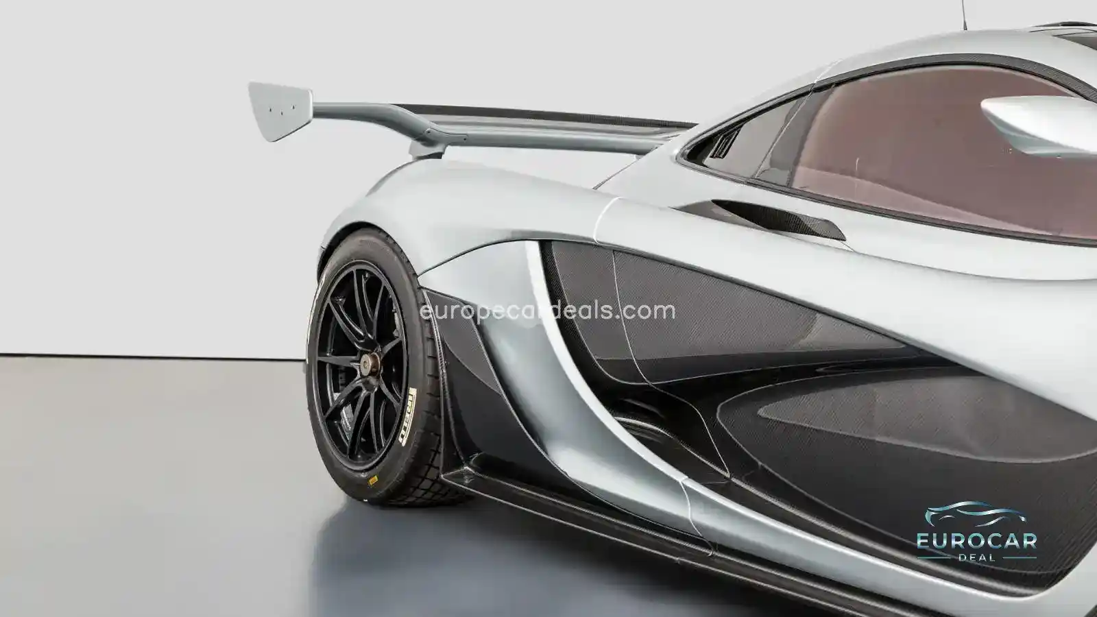 McLaren P1
