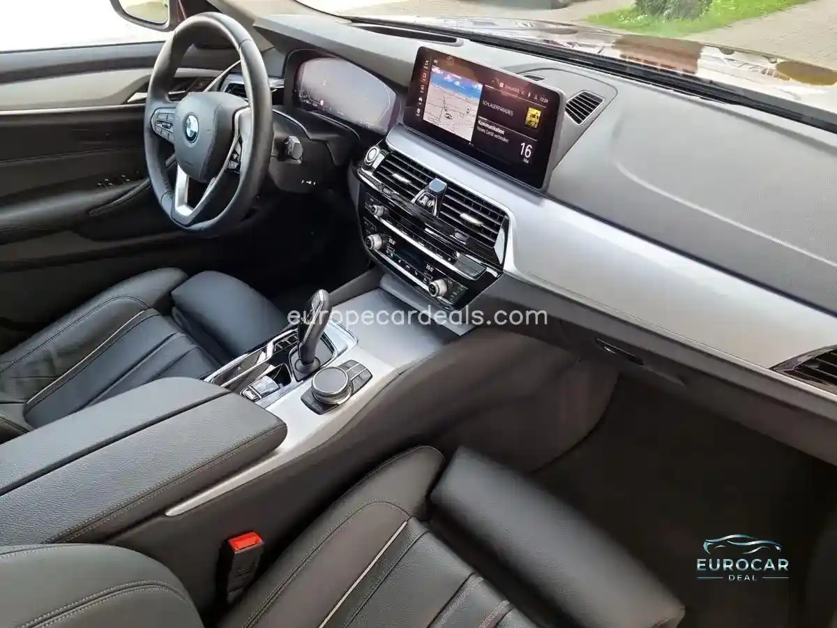 BMW 520