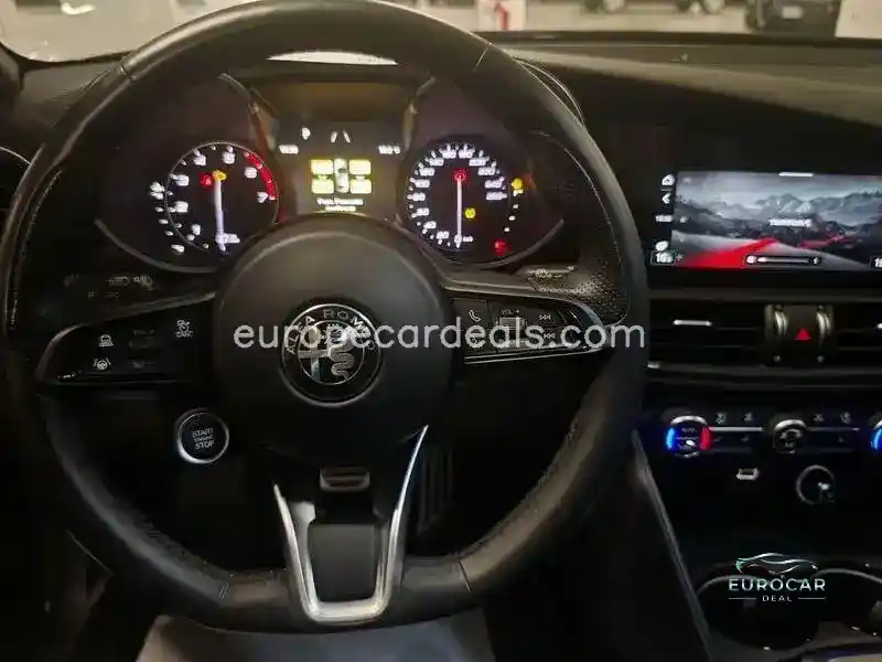 Alfa Romeo Giulia
