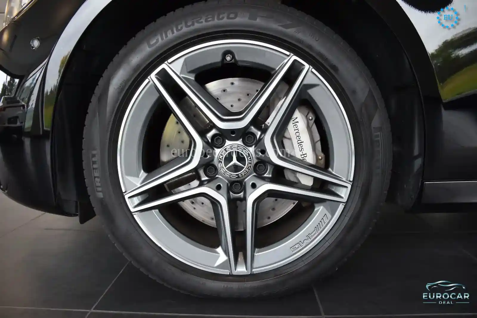 Mercedes-Benz E 300