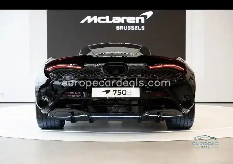 McLaren 750S
