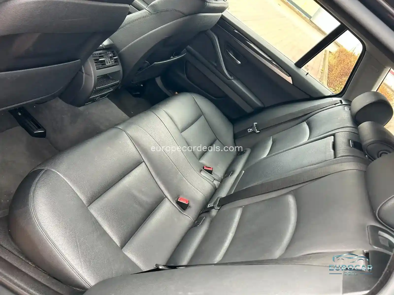 BMW 518