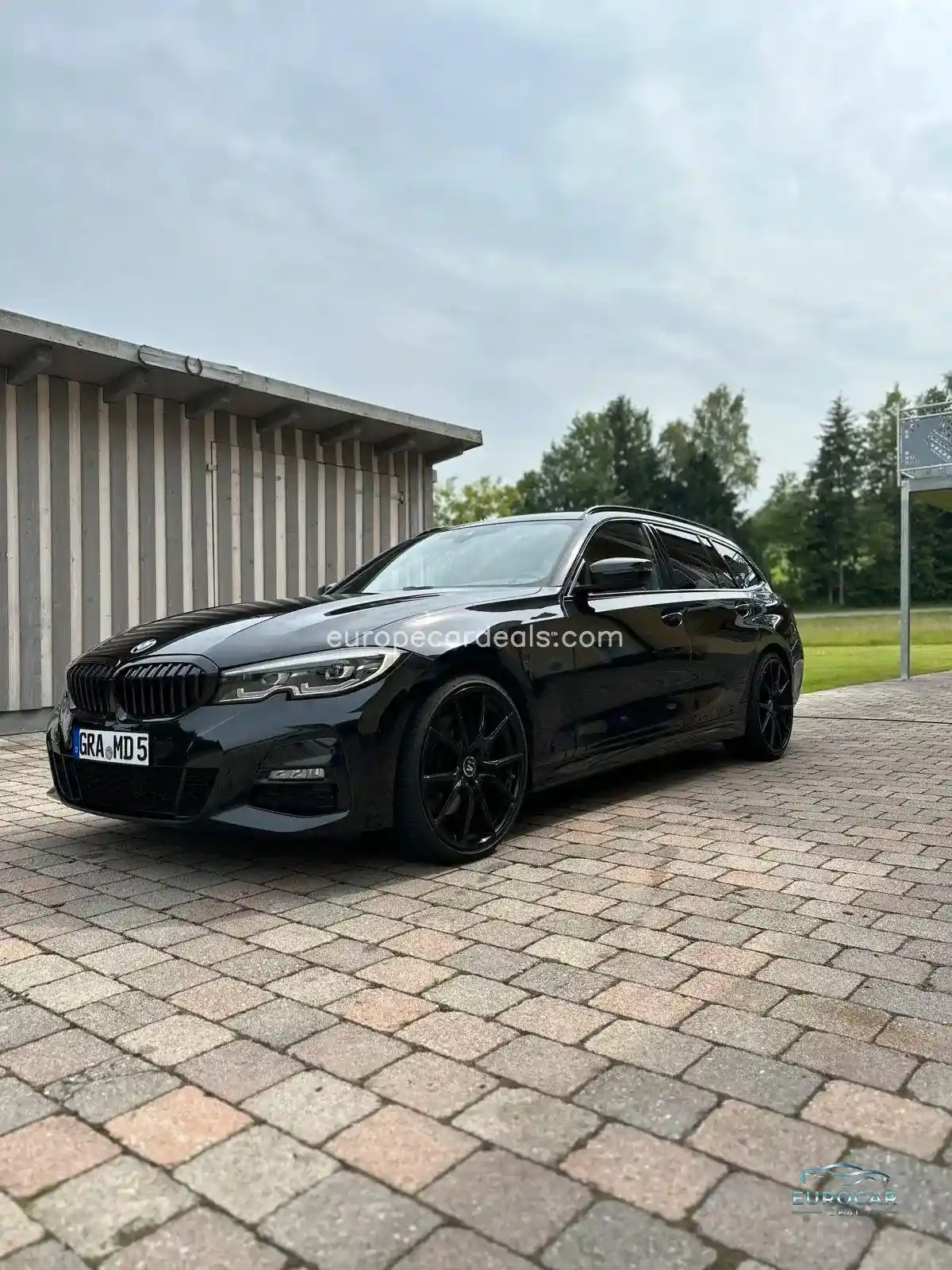 BMW 330