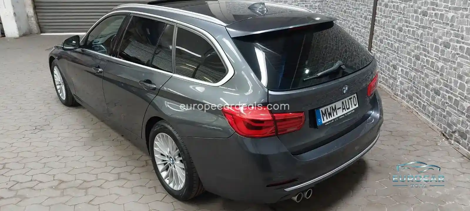 BMW 320