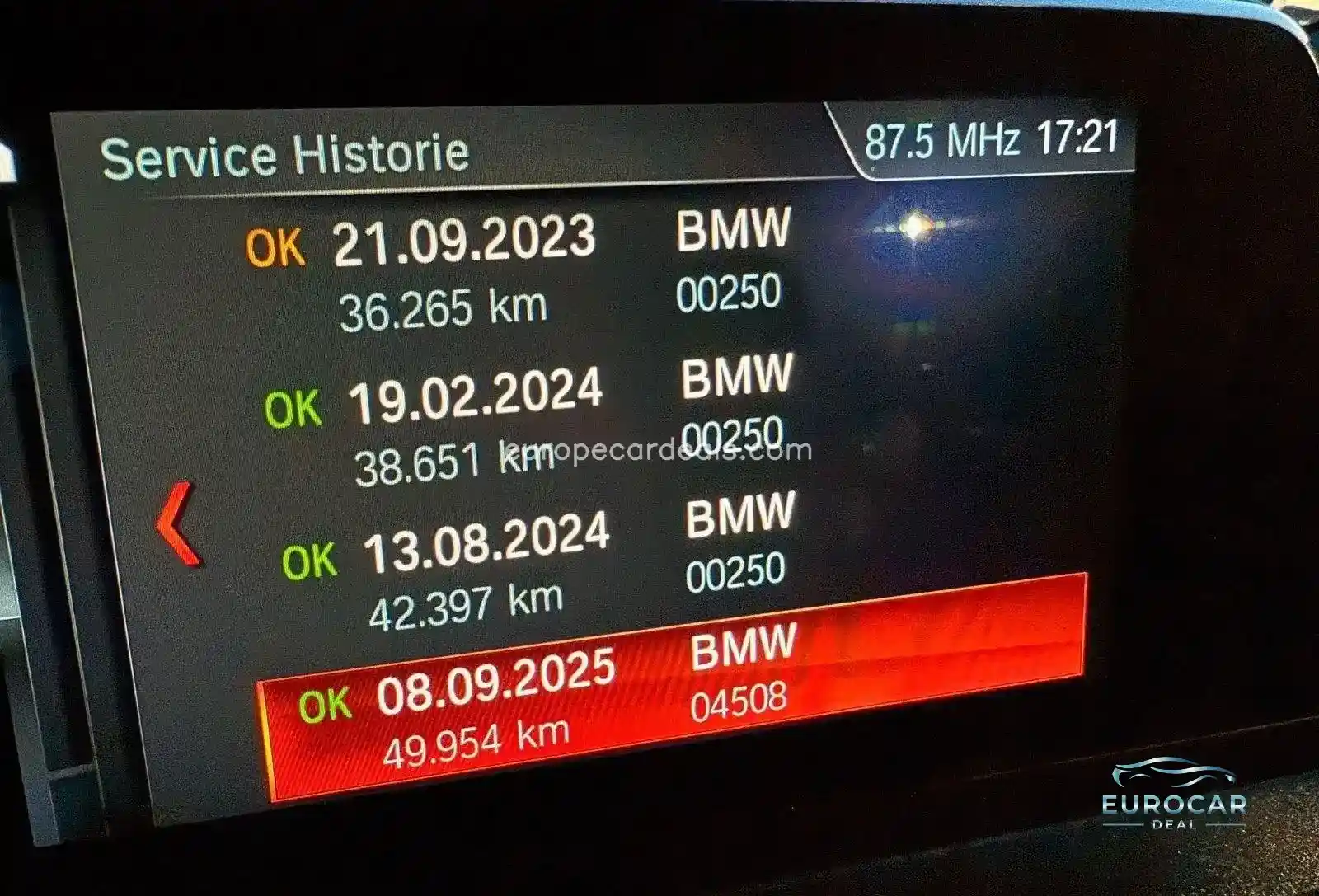 BMW 218