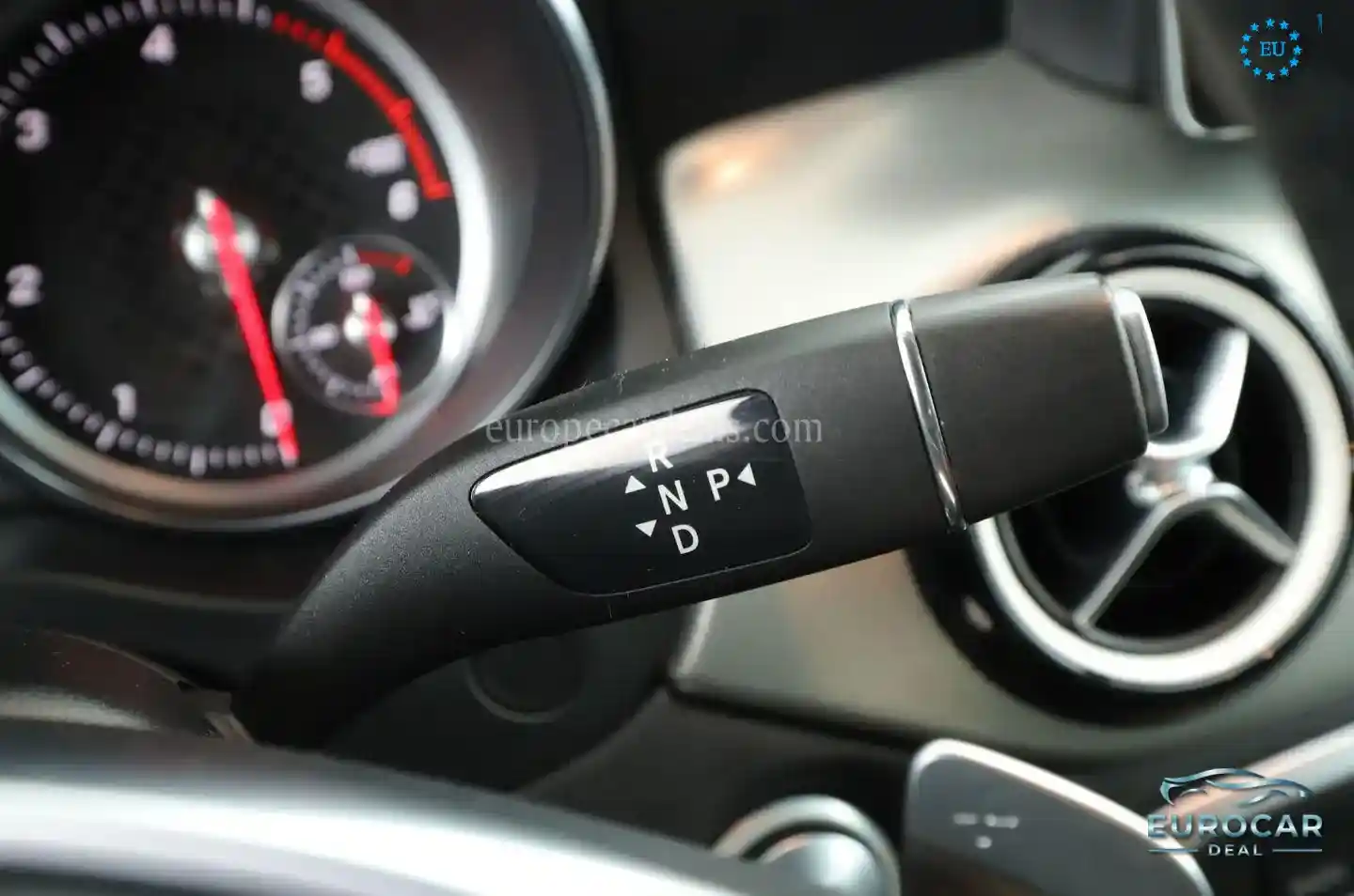 Mercedes-Benz A 220