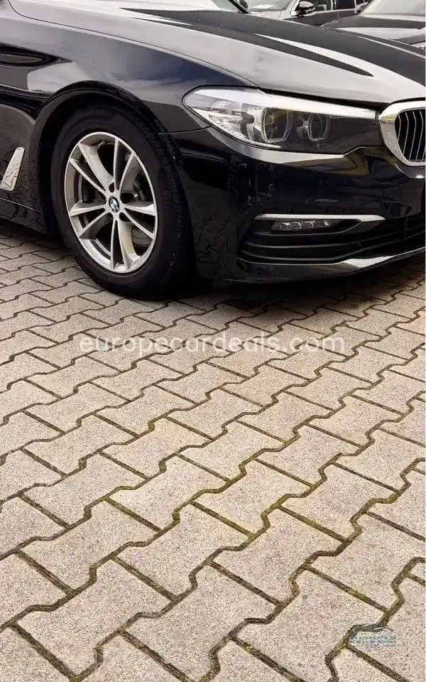 BMW 520