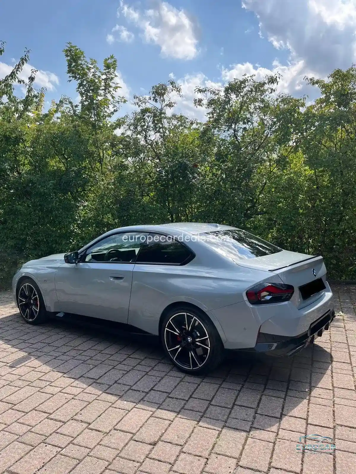 BMW M240i