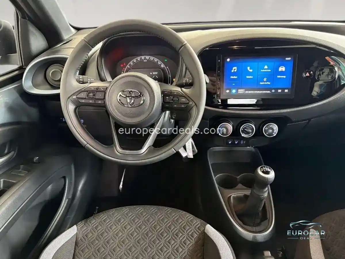 Toyota Aygo (X)