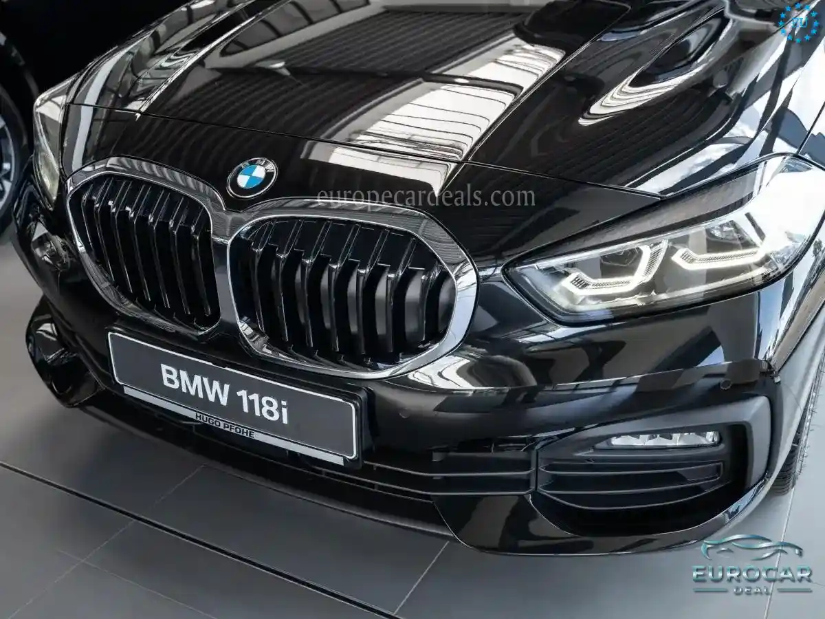 BMW 118